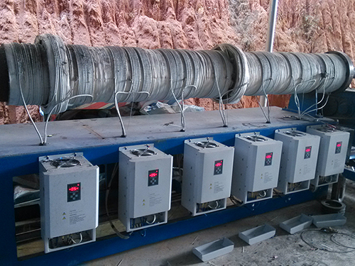 Aquecimento por indução para equipamentos de processamento de plástico