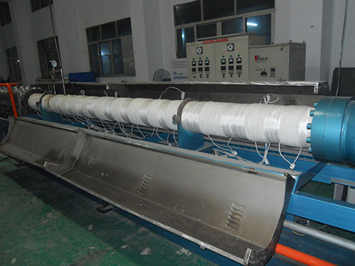Aquecimento por indução para equipamentos de processamento de plástico